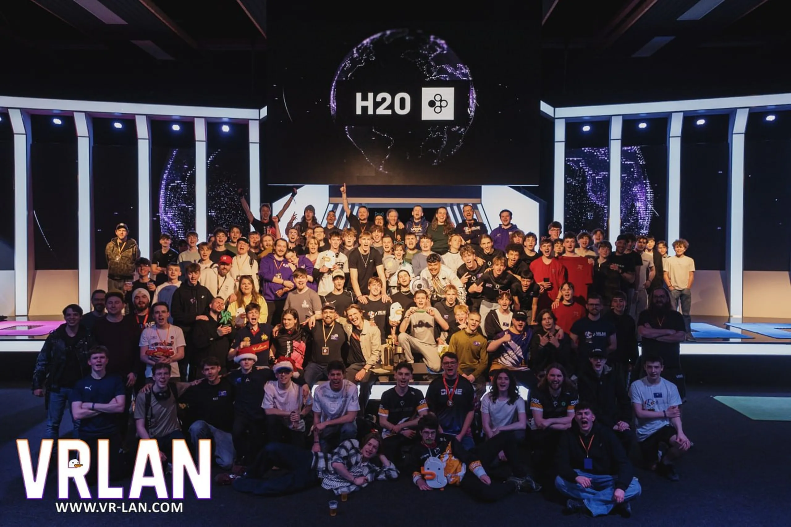 The whole VRLAN 2026 crowd gathered on the H20 Esports Campus stage.